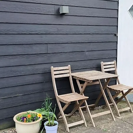 Strandlejlighed Med Havudsigt *