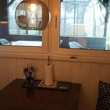Strandlejlighed Med Havudsigt Lägenhet Broager